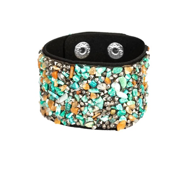 Crush Rush Multi Color Rock & Rhinestone Snap Bracelet - Picture 2 of 2